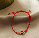 ¿Por qué debes usar una pulsera roja?